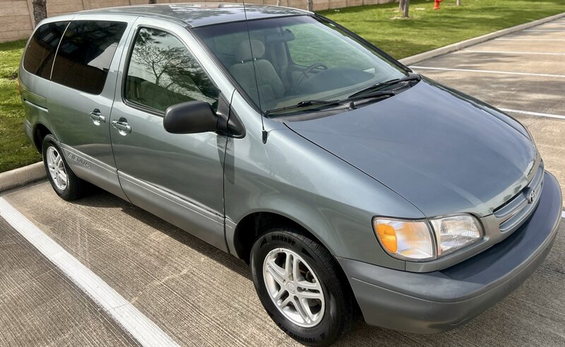 2000 Toyota Sienna CE 71K LOW MILES SUPER NICE YOUTUBE VIDEO   - Photo 8 - Stafford, TX 77477