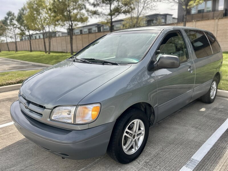 2000 Toyota Sienna CE 71K LOW MILES SUPER NICE YOUTUBE VIDEO   - Photo 3 - Stafford, TX 77477