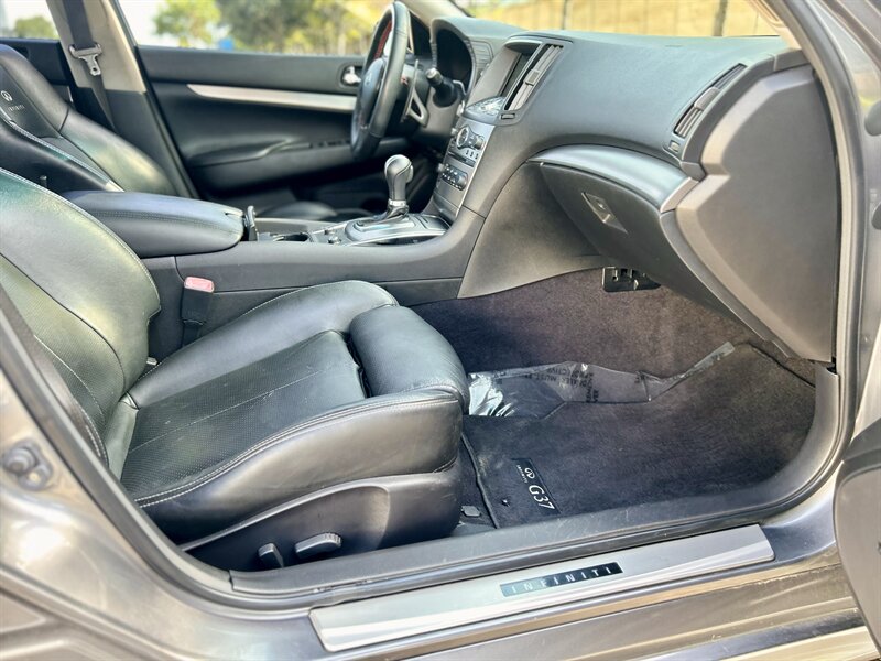 2012 INFINITI INFINITI G37 JOURNEY NAVIGATION R-CAMERA HTD SEATS PADDLE SHIFTER   - Photo 70 - Stafford, TX 77477