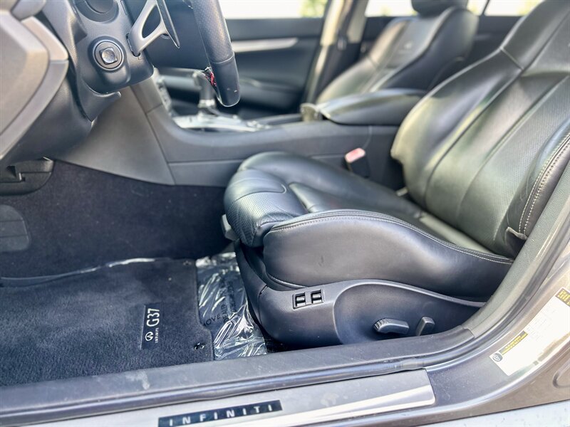 2012 INFINITI INFINITI G37 JOURNEY NAVIGATION R-CAMERA HTD SEATS PADDLE SHIFTER   - Photo 42 - Stafford, TX 77477