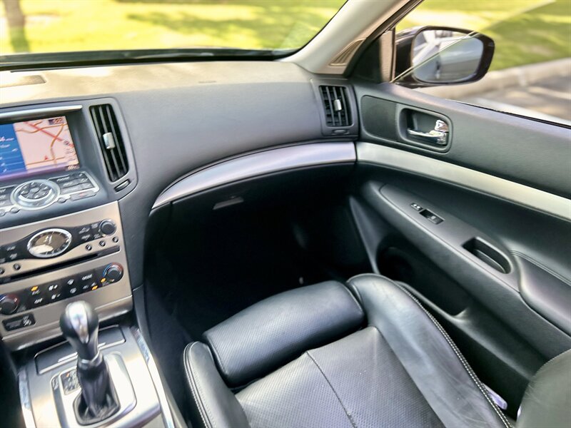 2012 INFINITI INFINITI G37 JOURNEY NAVIGATION R-CAMERA HTD SEATS PADDLE SHIFTER   - Photo 82 - Stafford, TX 77477