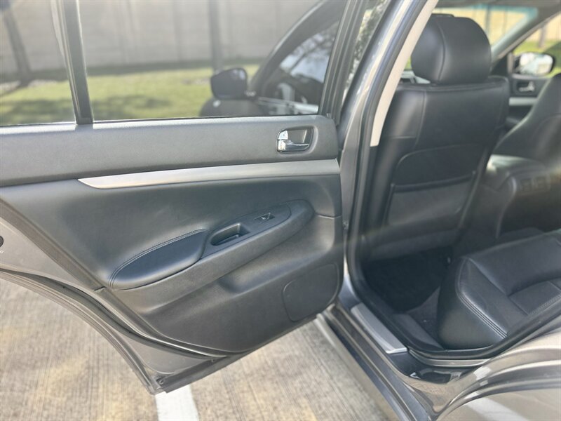 2012 INFINITI INFINITI G37 JOURNEY NAVIGATION R-CAMERA HTD SEATS PADDLE SHIFTER   - Photo 78 - Stafford, TX 77477