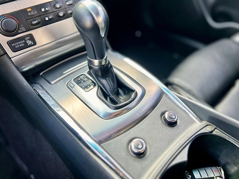 2012 INFINITI INFINITI G37 JOURNEY NAVIGATION R-CAMERA HTD SEATS PADDLE SHIFTER   - Photo 59 - Stafford, TX 77477