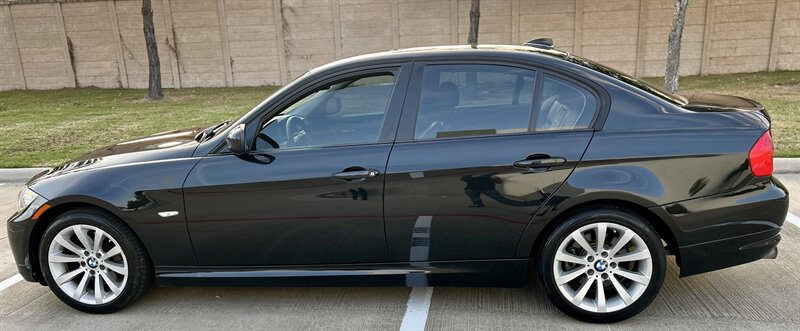 2011 BMW 328i   - Photo 53 - Stafford, TX 77477