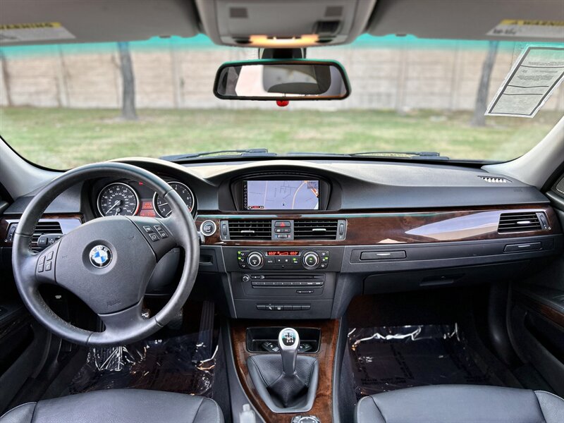 2011 BMW 328i   - Photo 16 - Stafford, TX 77477