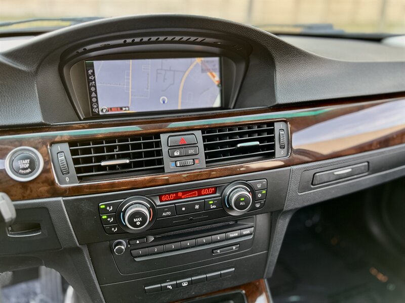 2011 BMW 328i   - Photo 7 - Stafford, TX 77477