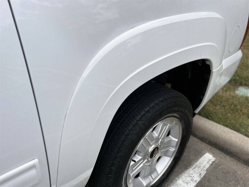 2010 Chevrolet CHEVROLET SUBURBAN LT Z-71 4X4 LEATHER DVD HTD COOL SEATS LOADED 4WD   - Photo 68 - Stafford, TX 77477