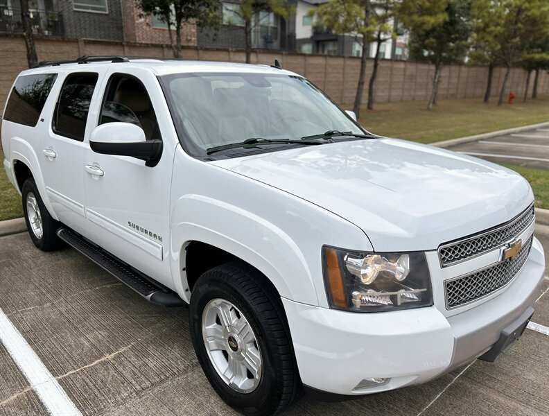2010 Chevrolet CHEVROLET SUBURBAN LT Z-71 4X4 LEATHER DVD HTD COOL SEATS LOADED 4WD   - Photo 13 - Stafford, TX 77477