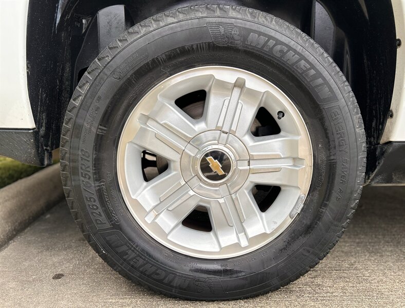 2010 Chevrolet CHEVROLET SUBURBAN LT Z-71 4X4 LEATHER DVD HTD COOL SEATS LOADED 4WD   - Photo 80 - Stafford, TX 77477