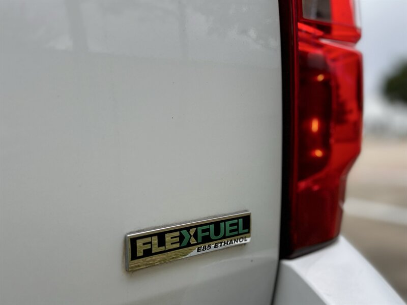 2010 Chevrolet CHEVROLET SUBURBAN LT Z-71 4X4 LEATHER DVD HTD COOL SEATS LOADED 4WD   - Photo 67 - Stafford, TX 77477