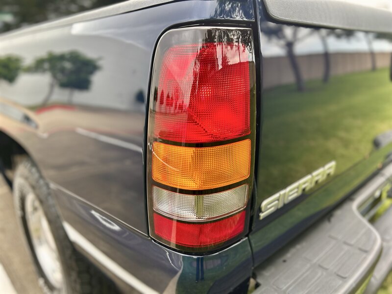 2002 GMC GMC SIERRA SLE 5.3L EXTENDED CAB 98K MILES FRESH PAINT YOUTUBE VIDEO   - Photo 63 - Stafford, TX 77477