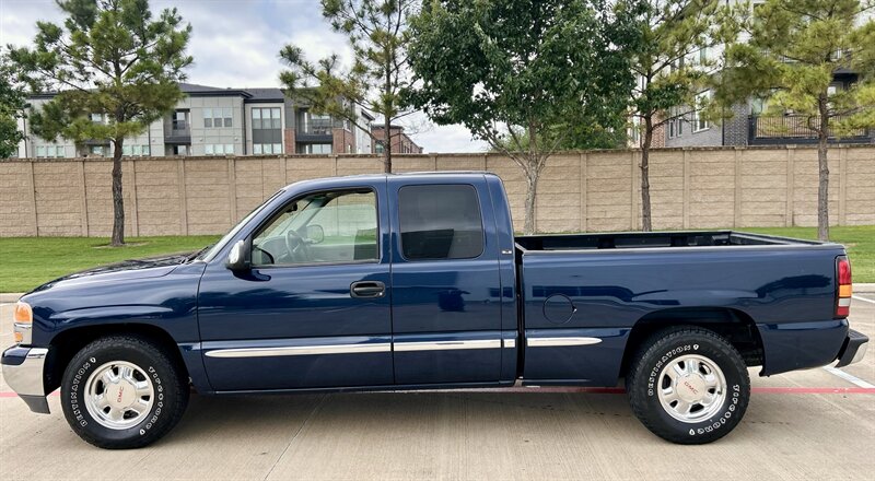 2002 GMC GMC SIERRA SLE 5.3L EXTENDED CAB 98K MILES FRESH PAINT YOUTUBE VIDEO   - Photo 32 - Stafford, TX 77477