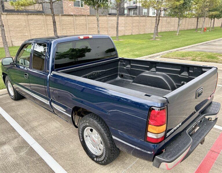 2002 GMC GMC SIERRA SLE 5.3L EXTENDED CAB 98K MILES FRESH PAINT YOUTUBE VIDEO   - Photo 19 - Stafford, TX 77477