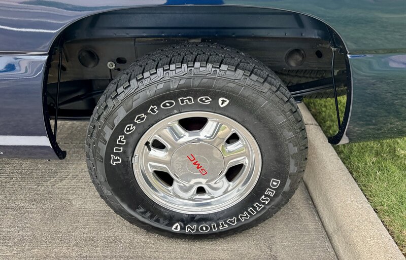 2002 GMC GMC SIERRA SLE 5.3L EXTENDED CAB 98K MILES FRESH PAINT YOUTUBE VIDEO   - Photo 68 - Stafford, TX 77477
