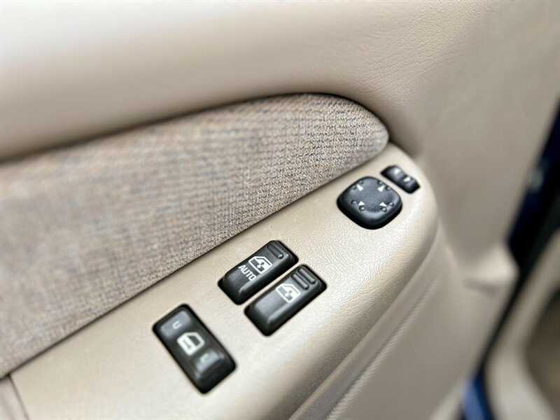 2002 GMC GMC SIERRA SLE 5.3L EXTENDED CAB 98K MILES FRESH PAINT YOUTUBE VIDEO   - Photo 41 - Stafford, TX 77477