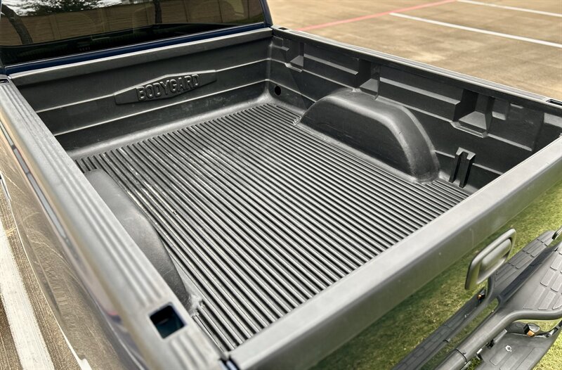 2002 GMC GMC SIERRA SLE 5.3L EXTENDED CAB 98K MILES FRESH PAINT YOUTUBE VIDEO   - Photo 58 - Stafford, TX 77477