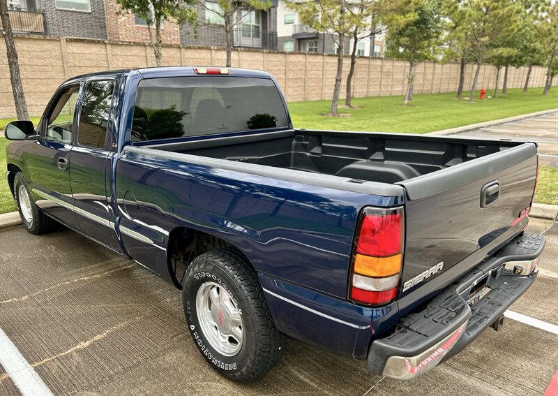2002 GMC GMC SIERRA SLE 5.3L EXTENDED CAB 98K MILES FRESH PAINT YOUTUBE VIDEO   - Photo 22 - Stafford, TX 77477