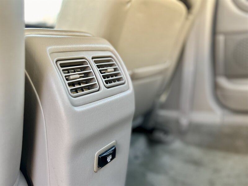 2000 Toyota TOYOTA AVALON XLS LEATHER JBL 2 KEYS 1-OWNER YOUTUBE VIDEO   - Photo 63 - Stafford, TX 77477