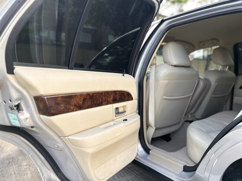 2006 Mercury MERCURY GRAND MARQUIS LS ULTIMATE EDITION 47K LOW MILES WOOD STEERING   - Photo 63 - Stafford, TX 77477