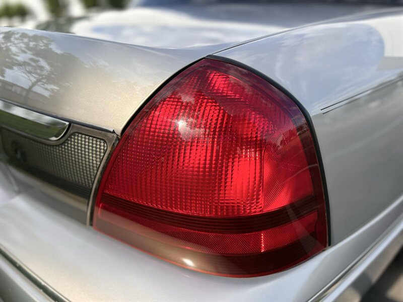 2006 Mercury MERCURY GRAND MARQUIS LS ULTIMATE EDITION 47K LOW MILES WOOD STEERING   - Photo 41 - Stafford, TX 77477
