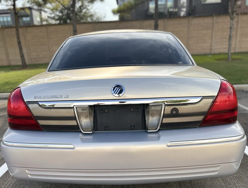 2006 Mercury MERCURY GRAND MARQUIS LS ULTIMATE EDITION 47K LOW MILES WOOD STEERING   - Photo 31 - Stafford, TX 77477