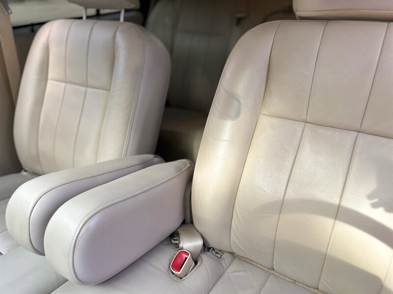 2006 Mercury MERCURY GRAND MARQUIS LS ULTIMATE EDITION 47K LOW MILES WOOD STEERING   - Photo 52 - Stafford, TX 77477