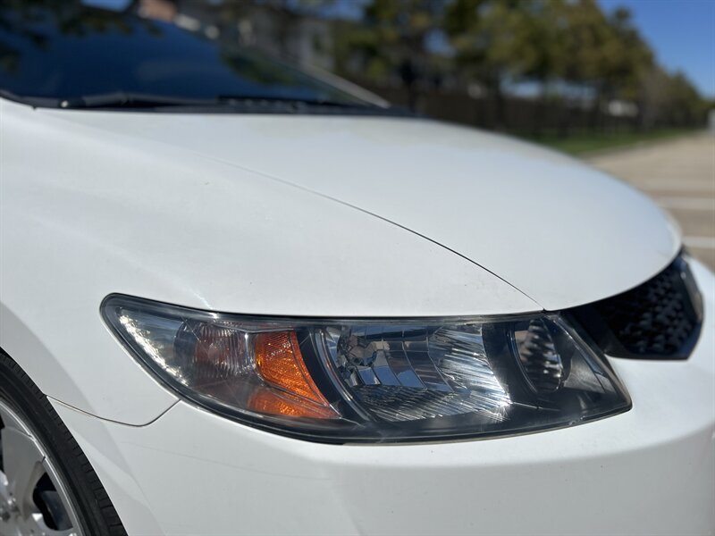2011 Honda HONDA CIVIC LX COUPE GAS SAVER AUTOMATIC YOUTUBE VIDEO   - Photo 33 - Stafford, TX 77477
