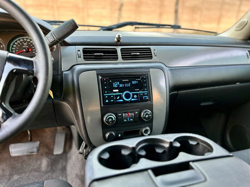 2011 Chevrolet Tahoe Police   - Photo 38 - Stafford, TX 77477