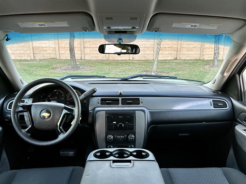 2011 Chevrolet Tahoe Police   - Photo 47 - Stafford, TX 77477