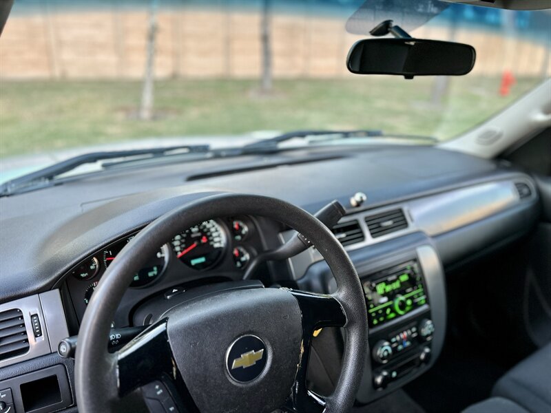 2011 Chevrolet Tahoe Police   - Photo 43 - Stafford, TX 77477