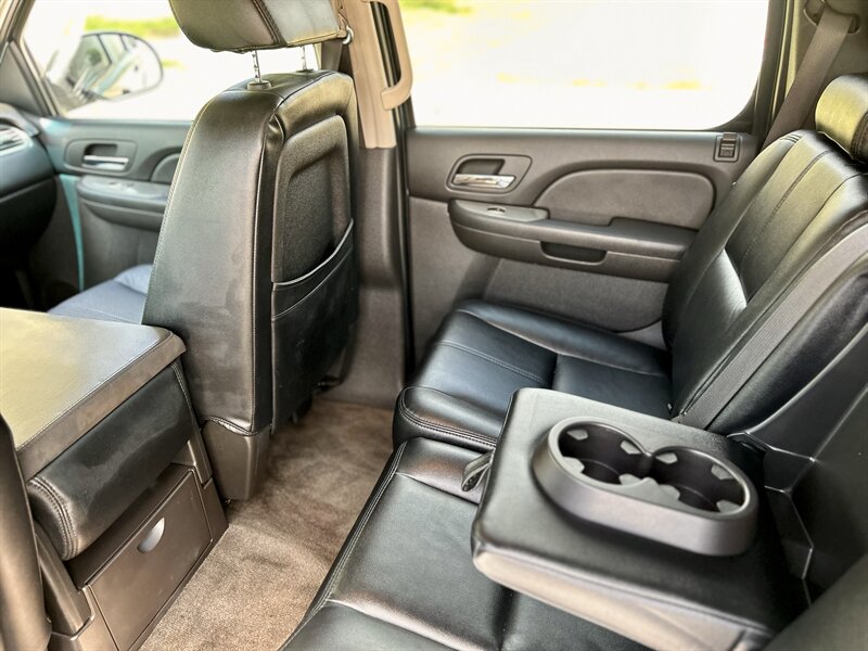 2008 Chevrolet CHEVROLET AVALANCHE LS LEATHER 17 "INCH WHEELS WALK-AROUND YOUTUBE VIDEO   - Photo 70 - Stafford, TX 77477