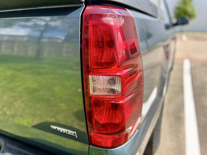 2008 Chevrolet CHEVROLET AVALANCHE LS LEATHER 17 "INCH WHEELS WALK-AROUND YOUTUBE VIDEO   - Photo 41 - Stafford, TX 77477