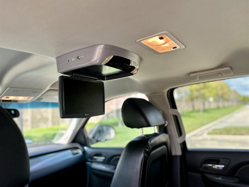 2008 Chevrolet CHEVROLET AVALANCHE LS LEATHER 17 "INCH WHEELS WALK-AROUND YOUTUBE VIDEO   - Photo 77 - Stafford, TX 77477