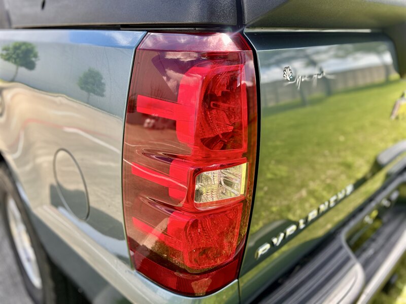 2008 Chevrolet CHEVROLET AVALANCHE LS LEATHER 17 "INCH WHEELS WALK-AROUND YOUTUBE VIDEO   - Photo 42 - Stafford, TX 77477