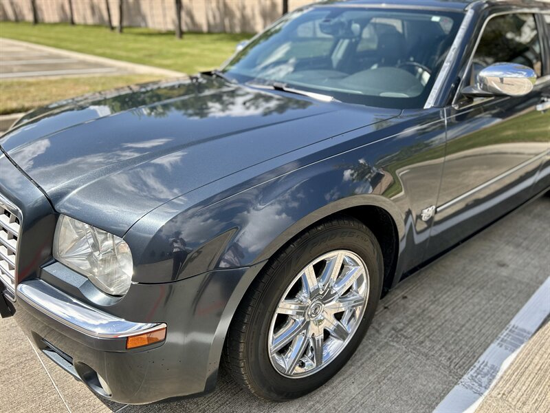 2007 Chrysler CHRYSLER 300C HEMI LEATHER WOOD STEERING WALK-AROUND YOUTUBE VIDEO   - Photo 19 - Stafford, TX 77477