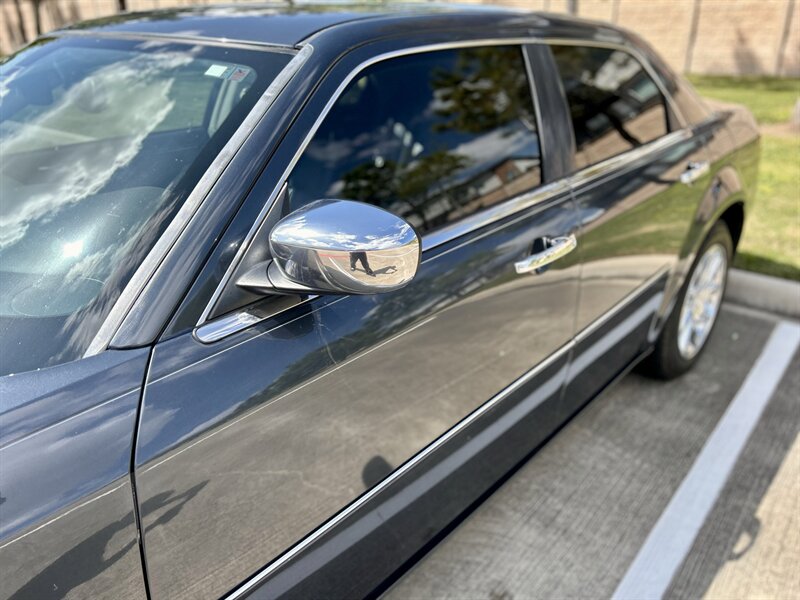 2007 Chrysler CHRYSLER 300C HEMI LEATHER WOOD STEERING WALK-AROUND YOUTUBE VIDEO   - Photo 17 - Stafford, TX 77477