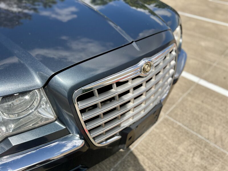 2007 Chrysler CHRYSLER 300C HEMI LEATHER WOOD STEERING WALK-AROUND YOUTUBE VIDEO   - Photo 5 - Stafford, TX 77477