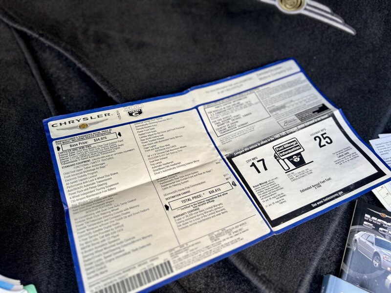 2007 Chrysler CHRYSLER 300C HEMI LEATHER WOOD STEERING WALK-AROUND YOUTUBE VIDEO   - Photo 86 - Stafford, TX 77477