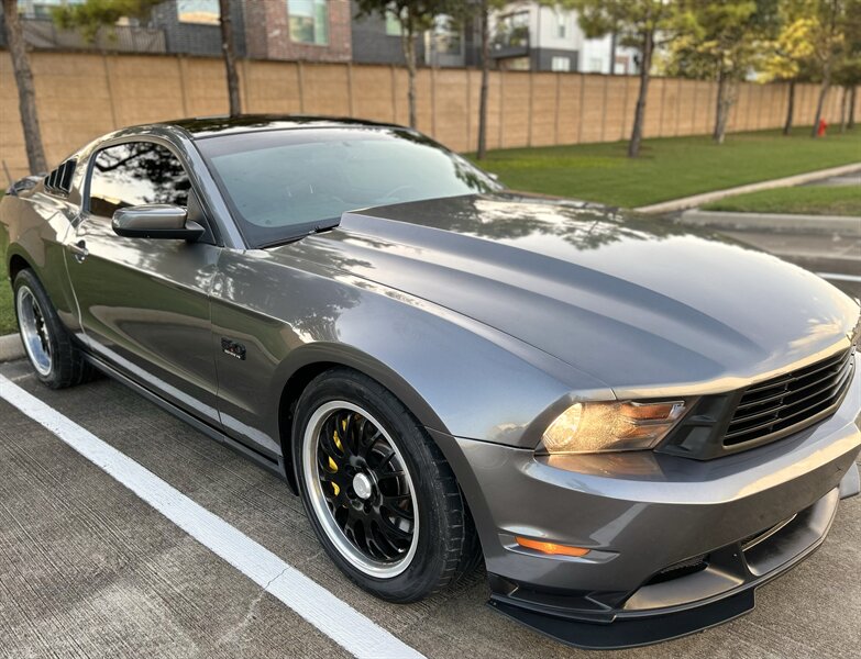 2012 Ford Mustang GT   - Photo 9 - Stafford, TX 77477