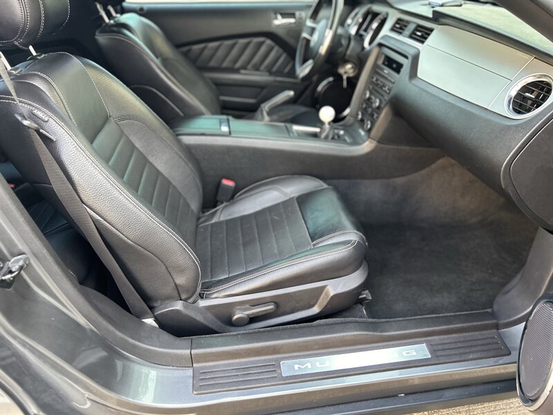 2012 Ford FORD MUSTANG GT 6-SPEED COYOTE 5.0L V8 TRACK PACK JLT INTAKE BREMBO BRAKES   - Photo 62 - Stafford, TX 77477
