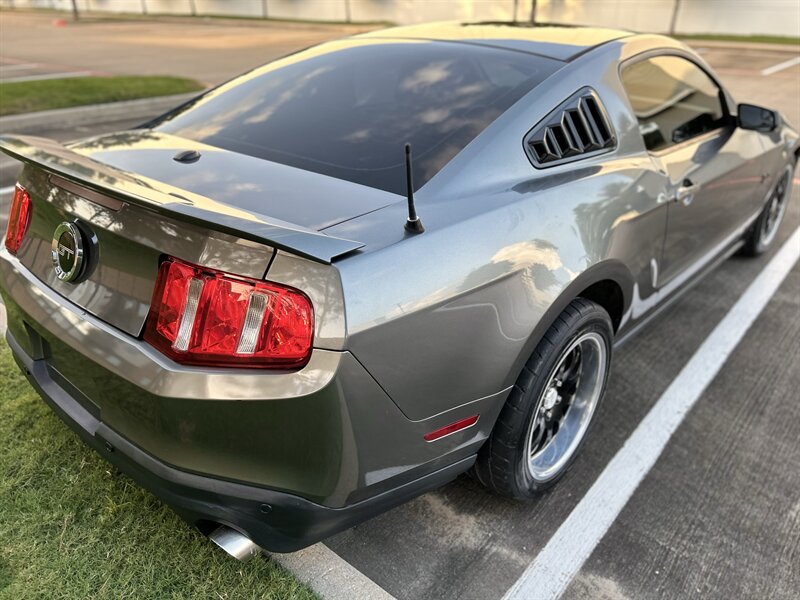 2012 Ford Mustang GT   - Photo 25 - Stafford, TX 77477
