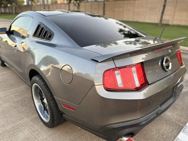2012 Ford Mustang GT   - Photo 37 - Stafford, TX 77477