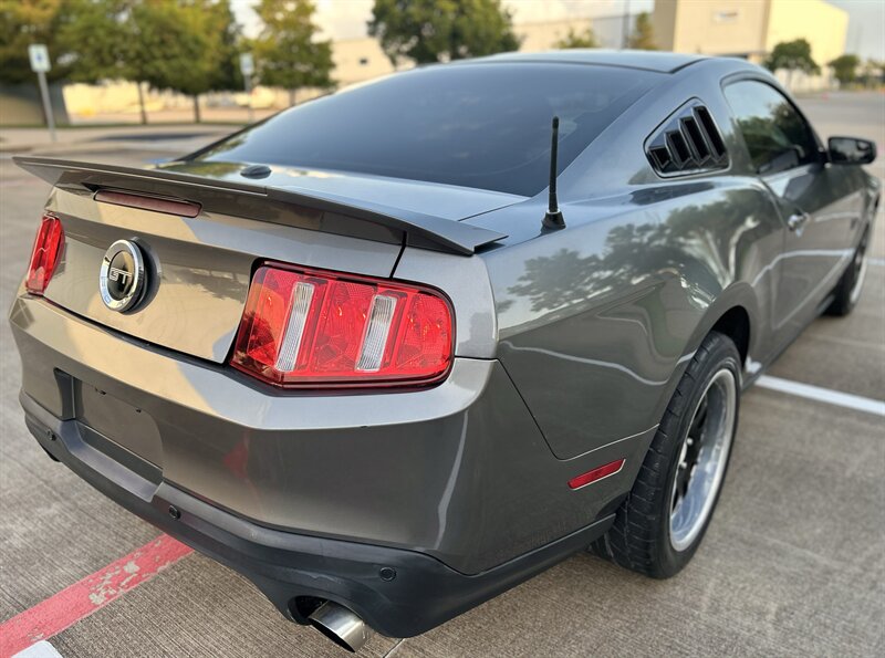 2012 Ford Mustang GT   - Photo 33 - Stafford, TX 77477