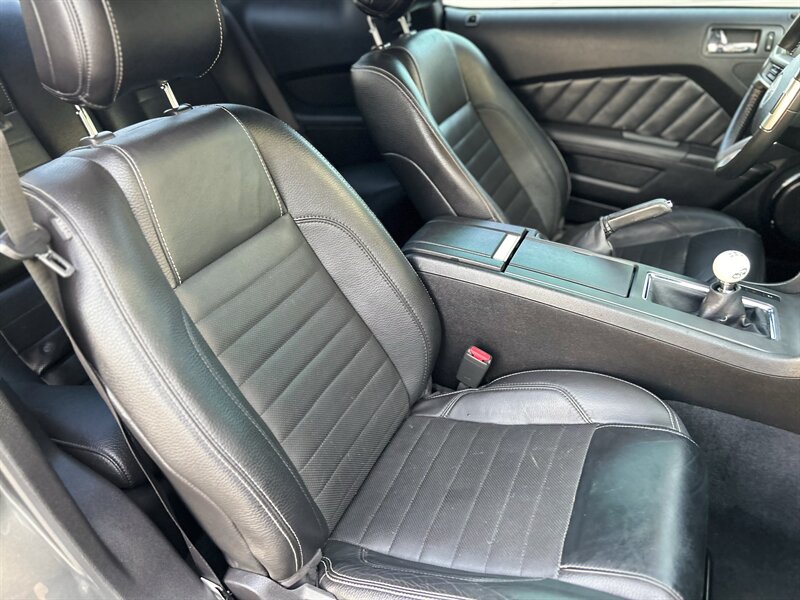 2012 Ford FORD MUSTANG GT 6-SPEED COYOTE 5.0L V8 TRACK PACK JLT INTAKE BREMBO BRAKES   - Photo 61 - Stafford, TX 77477