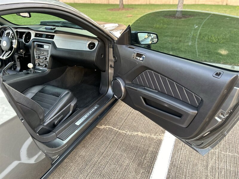 2012 Ford FORD MUSTANG GT 6-SPEED COYOTE 5.0L V8 TRACK PACK JLT INTAKE BREMBO BRAKES   - Photo 58 - Stafford, TX 77477