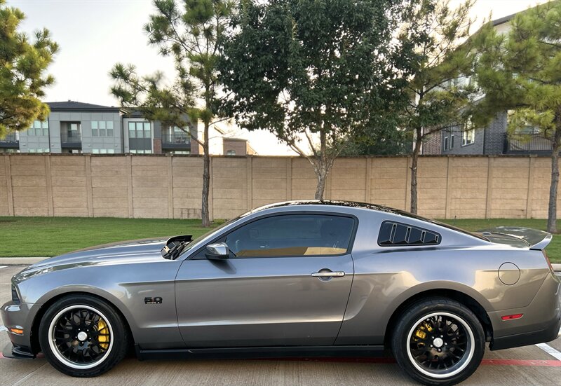 2012 Ford Mustang GT   - Photo 27 - Stafford, TX 77477