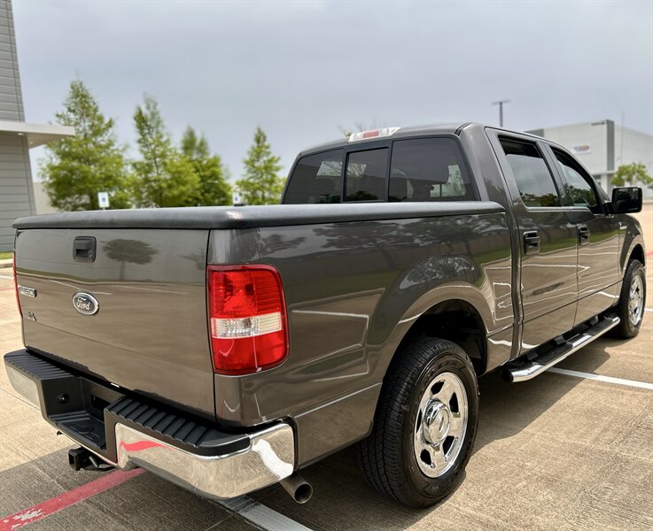 2004 Ford FORD F-150 CREW CAB XLT 69K LOW MILES TONNEAU COVER YOUTUBE VIDEO   - Photo 23 - Stafford, TX 77477