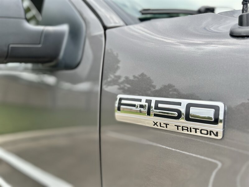 2004 Ford FORD F-150 CREW CAB XLT 69K LOW MILES TONNEAU COVER YOUTUBE VIDEO   - Photo 50 - Stafford, TX 77477