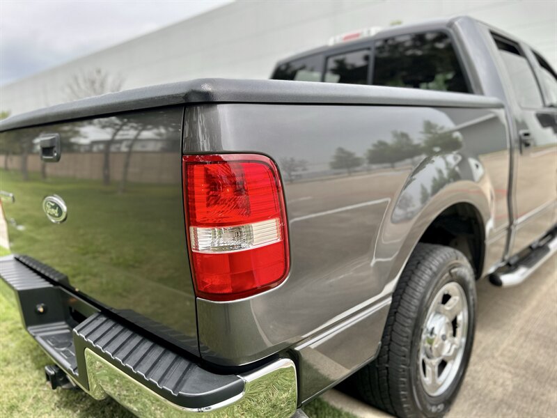 2004 Ford FORD F-150 CREW CAB XLT 69K LOW MILES TONNEAU COVER YOUTUBE VIDEO   - Photo 40 - Stafford, TX 77477