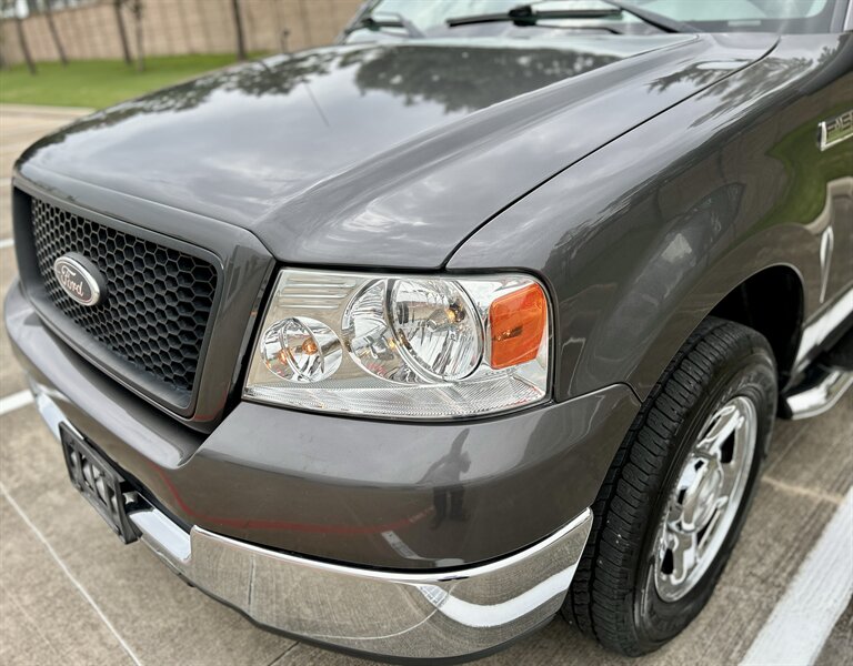 2004 Ford FORD F-150 CREW CAB XLT 69K LOW MILES TONNEAU COVER YOUTUBE VIDEO   - Photo 33 - Stafford, TX 77477